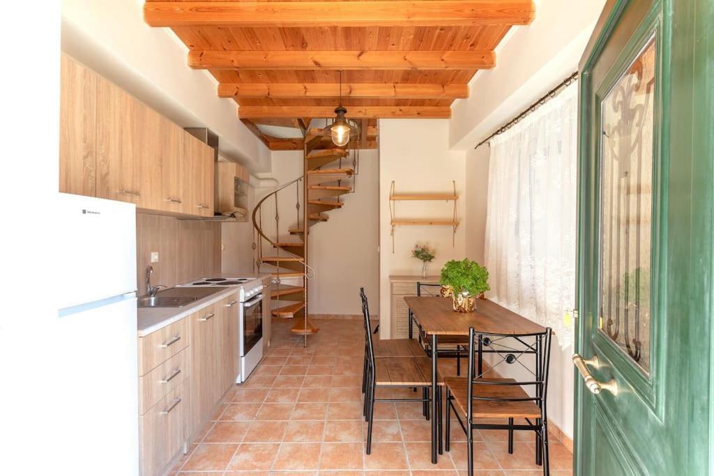 Elia Studio Sokrakion Bagian luar foto
